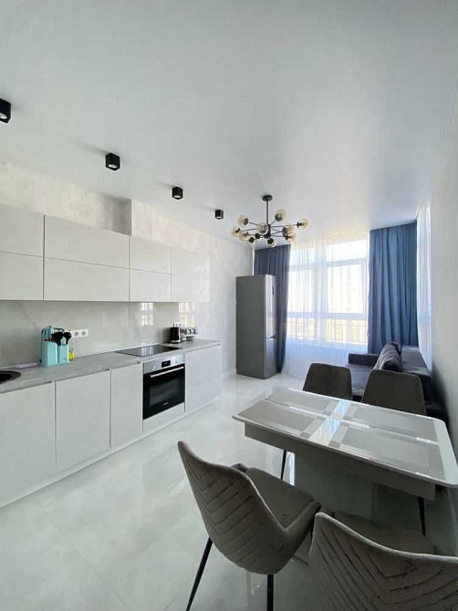 Здам 1 кімнатну квартиру в ЖК "4 Сезони" Одесса - изображение 2