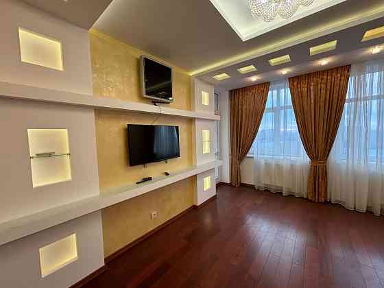 Лесі Українки 7а Киев