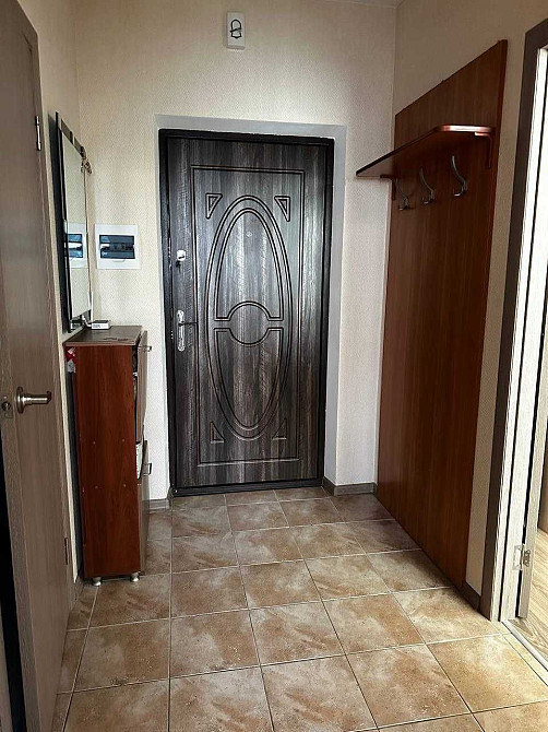 Сдам хорошенькую  1 ком.  ЖК 7  небо Авангард - изображение 5