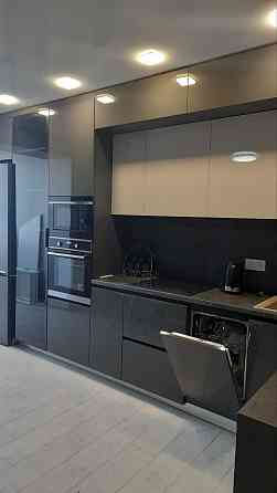 Оренда шикарної 2-х кімнатної квартири- студії у самому центрі міста. Черкассы