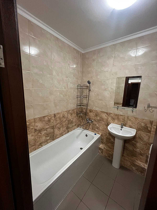 Аренда 2-х комнатной квартиры  на Моторном переулке 11а  Торг Киев - изображение 7