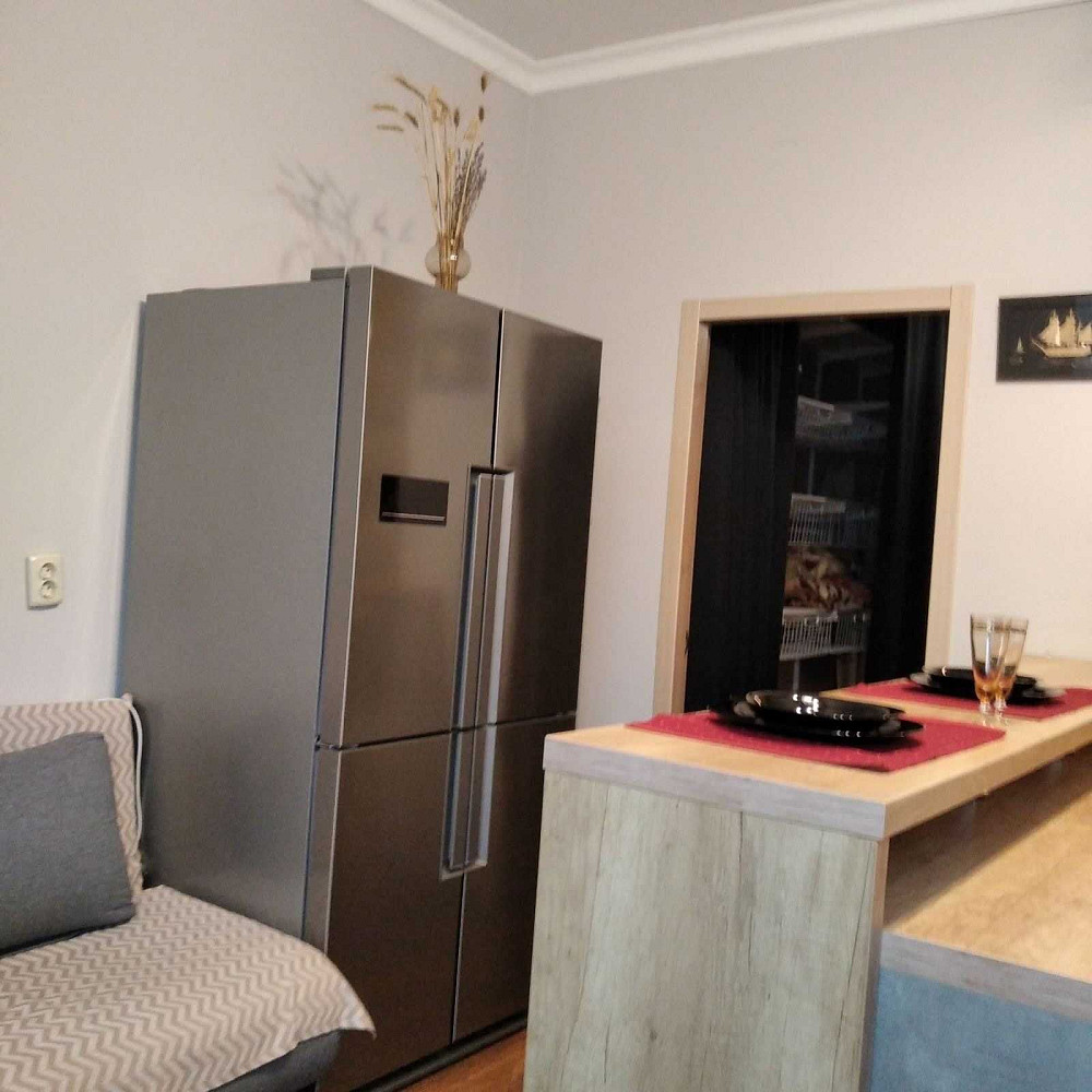 Сдается Великолепная 1 ком. Евро Ремонт, автономное отопление! Центр! Черноморск - изображение 2