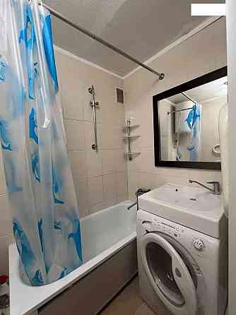 Продам 1 ком. высотку с ремонтом , начало пр. Б.Хмельницкого , 2/9 эт. Днепр