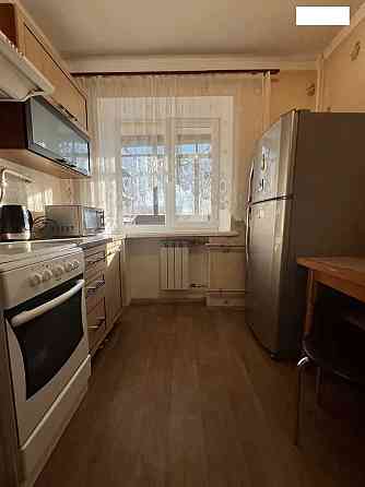 Продам 1 ком. высотку с ремонтом , начало пр. Б.Хмельницкого , 2/9 эт. Днепр