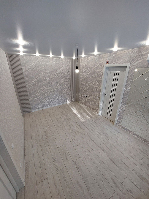 Центр Двокімнатна квартира Миколаїв - зображення 5