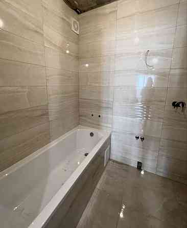 Продаж двокімнатної квартири в новобудові вул. Наукова Львов