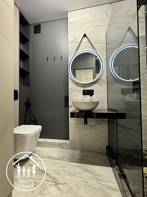 Avalon Yard Дизайнерська квартира 2 спальні + кухня вітальня Львов - изображение 7