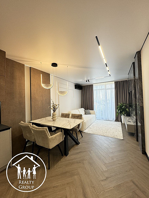 Avalon Yard Дизайнерська квартира 2 спальні + кухня вітальня Львов - изображение 3