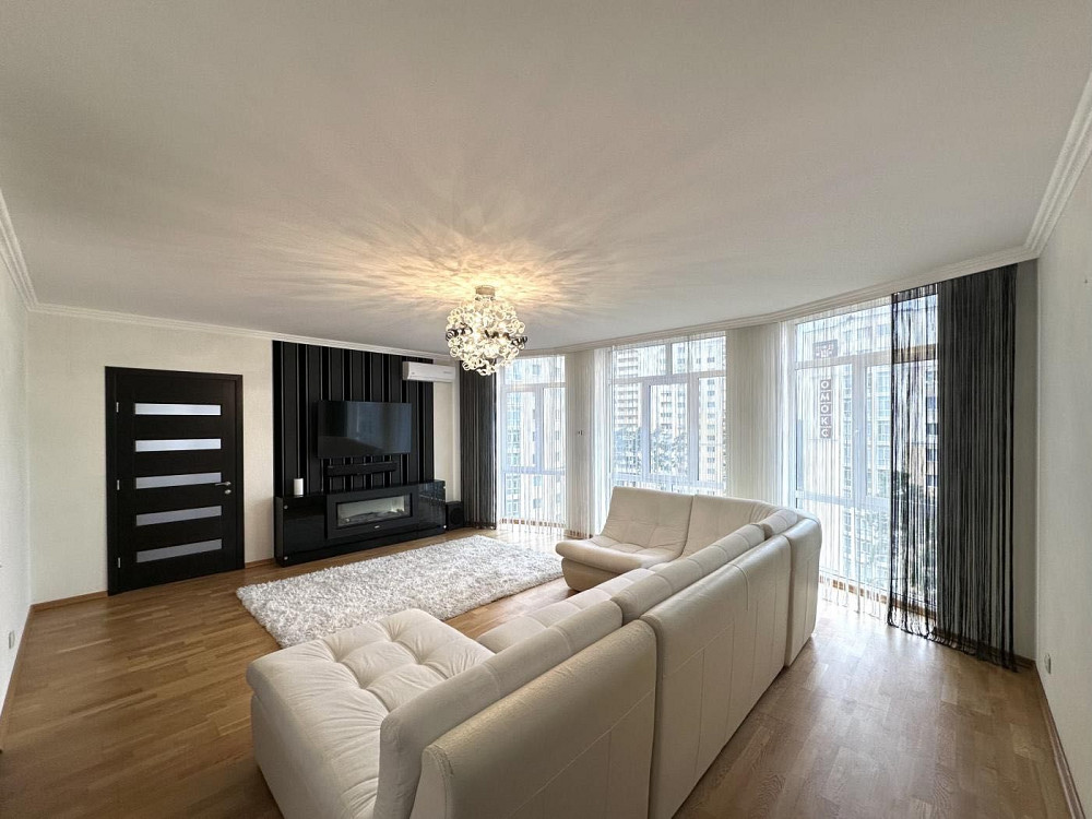 ЖК Чайка, простора 3-кімн., 108,5 кв.м. вул. Лобановского, 27 Чайки (Киевская обл.) - изображение 2