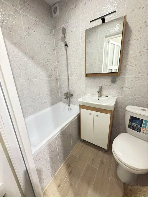 ПАРК! 1к квартира з євремонтом. Цегляний буд. Балкон. Озеро у дворі! Ивано-Франковск - изображение 2