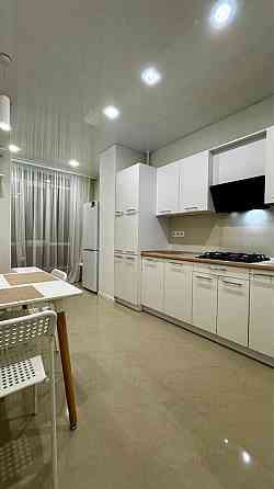 Чудова, простора 1к квартира Центральний парк ЖК Жасмін Ирпень