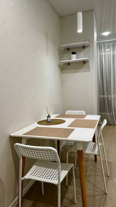 Чудова, простора 1к квартира Центральний парк ЖК Жасмін Ирпень - изображение 4