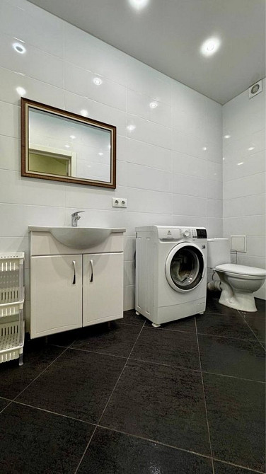 Чудова, простора 1к квартира Центральний парк ЖК Жасмін Ирпень - изображение 6