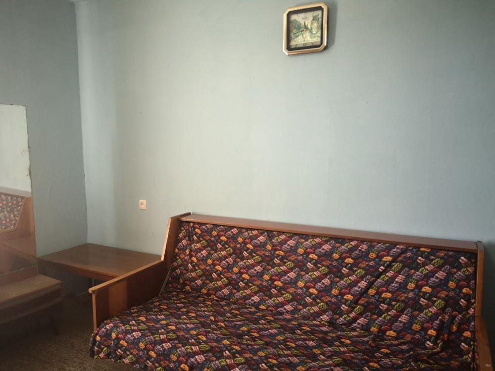 Сдам 2х комнатную сталинку 12 квартал, р-н 61 школы, на 12 квартале Дніпро - зображення 3