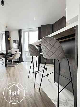Дизайнерська двокімнатна квартира на Чорновола в новобудові Львов