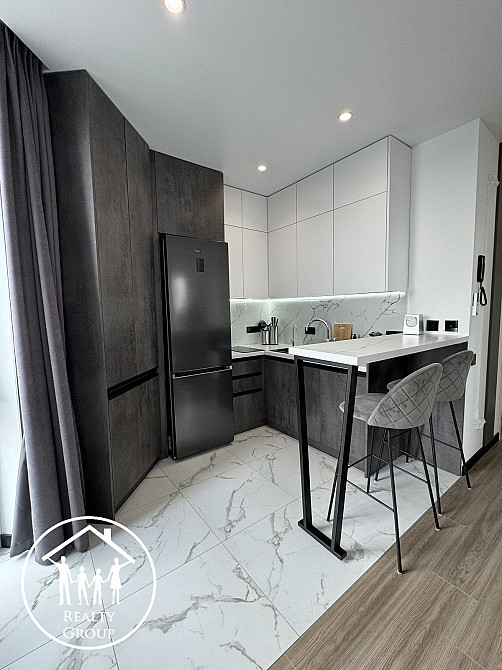 Дизайнерська двокімнатна квартира на Чорновола в новобудові Львов - изображение 3