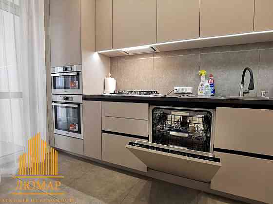 Продам 2-х кімнатну квартиру  з ремонтом ЖК Веселка Львов