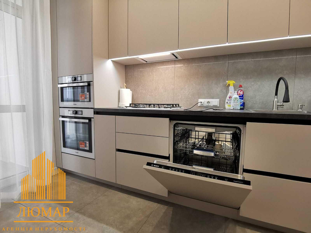 Продам 2-х кімнатну квартиру  з ремонтом ЖК Веселка Львов - изображение 2