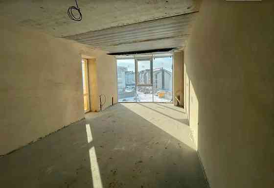 Продається 2-кімнатна простора квартира після забудовника  S_ Ровно