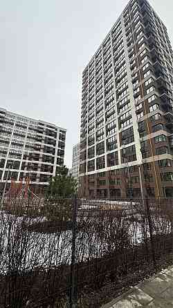 Варшавський 2. Варшавський. Пр Правди. О Олеся. Київ