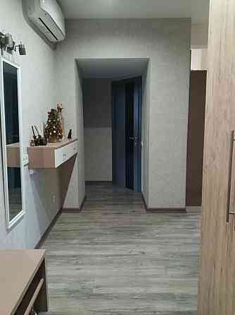 Сдаю большую 2х комн квартиру  в центре Днепра,низ пр Поля Дніпро