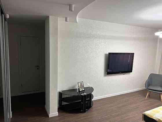 Оренда 3 кімнатної квартири метро Лівобережна,  ГАЗ, 4 поверх Київ