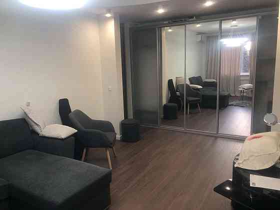 Оренда 3 кімнатної квартири метро Лівобережна,  ГАЗ, 4 поверх Київ