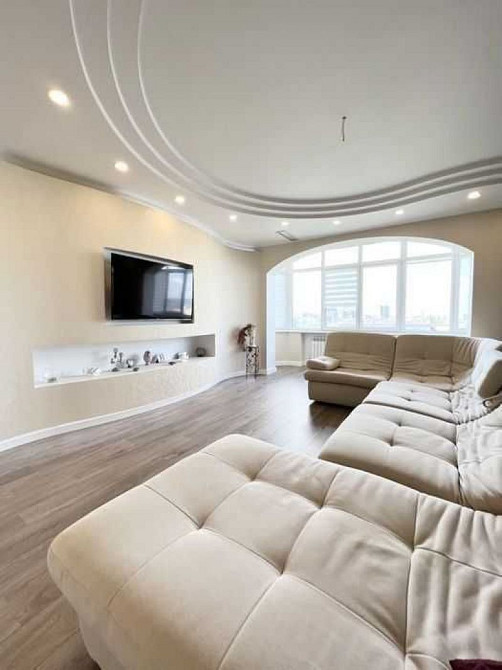 3.к. студия ул. Миронова Центр 145м2 Новострой Европейская Дніпро - зображення 3