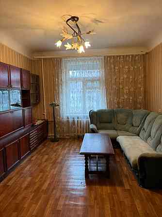 Сдается в дол-ую аренду 3 ком кв по ул. Перша Ливарня 38 , 1/5 Запоріжжя