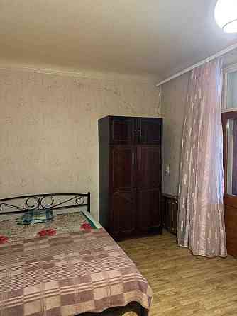 Сдается в дол-ую аренду 3 ком кв по ул. Перша Ливарня 38 , 1/5 Запоріжжя