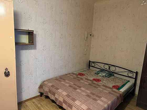 Сдается в дол-ую аренду 3 ком кв по ул. Перша Ливарня 38 , 1/5 Запоріжжя