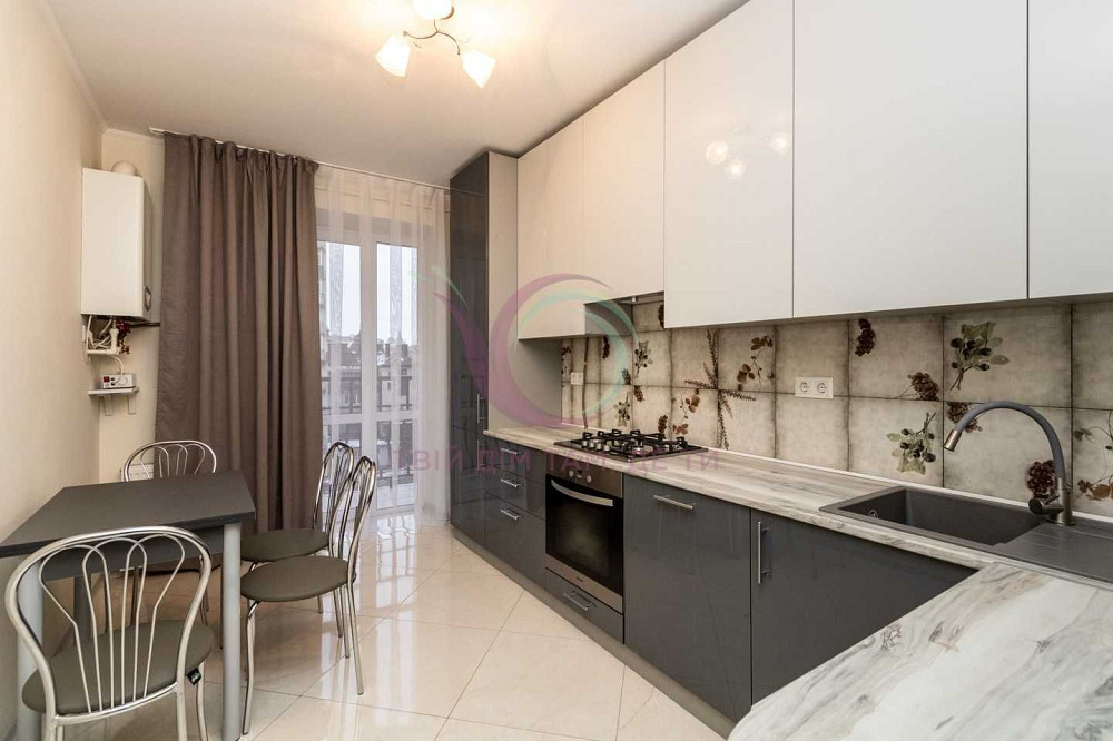 ПЕРША ЗДАЧА! 3-к. квартира з ремонтом за вул. Незалежності Івано-Франківськ - зображення 3