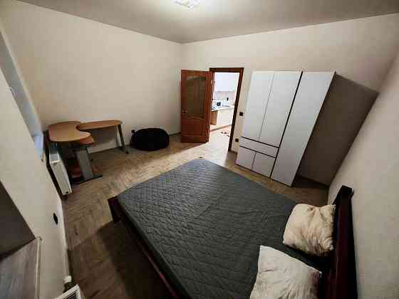 Сдаеться 1.5 кімнатна на Мукачівський Ужгород