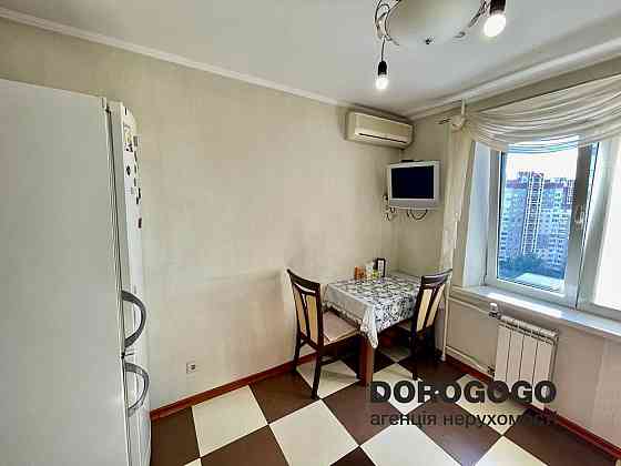 Оренда 3-К кв, Троєщина, пр. Червоної Калини 72 Киев