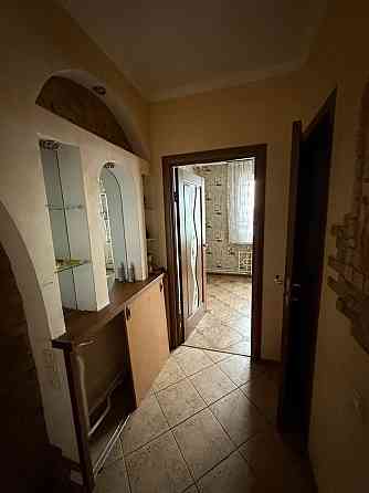 Каартира двухкімнатна центр Ирпень