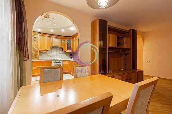 Продаж 2-к. квартири в цегляному будинку з і/о на вул. Садівнича Львів