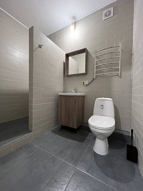 Простора квартира з балконом в Кварталі 4 поверх Софіївська Борщагівка - зображення 8