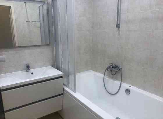 Терміново! Велика трикімнатна квартира! Киев