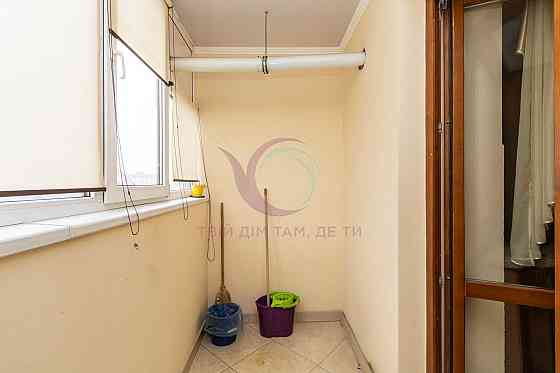 2-к. квартира з і/о та кондиціонером за вул. Федьковича Івано-Франківськ