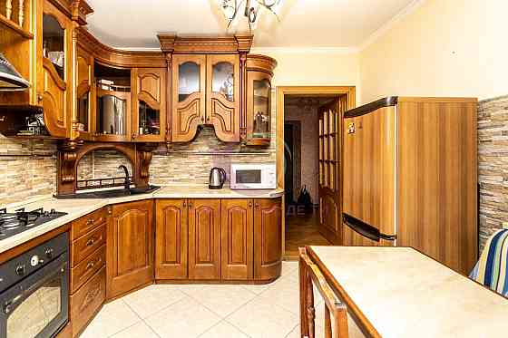 2-к. квартира з і/о та кондиціонером за вул. Федьковича Івано-Франківськ