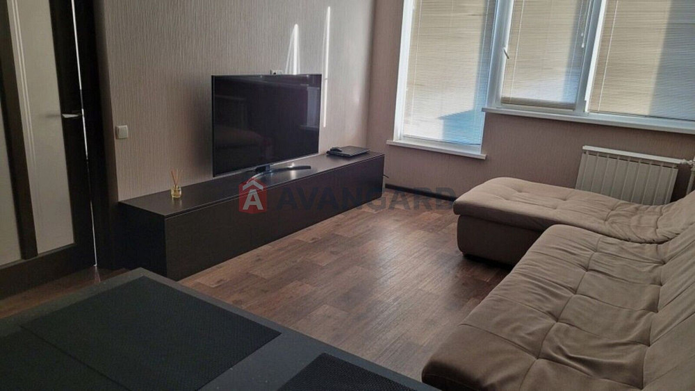 Квартира Центр 2 кім. Черкассы - изображение 1