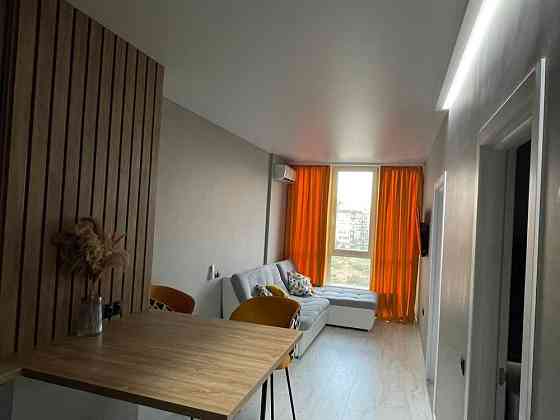 Продам квартиру с ремонтом в Приморских Садах Одеса