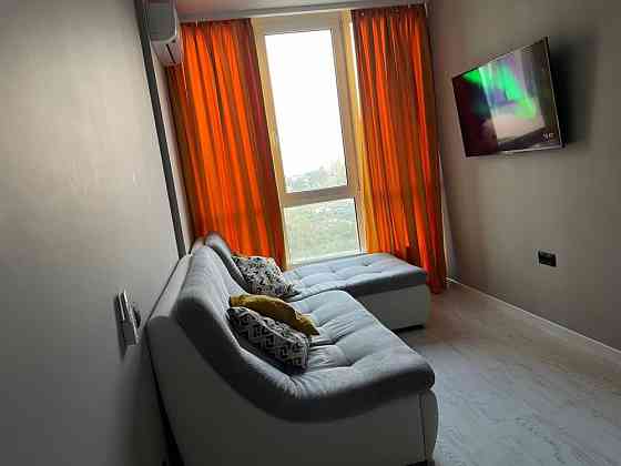 Продам квартиру с ремонтом в Приморских Садах Одеса