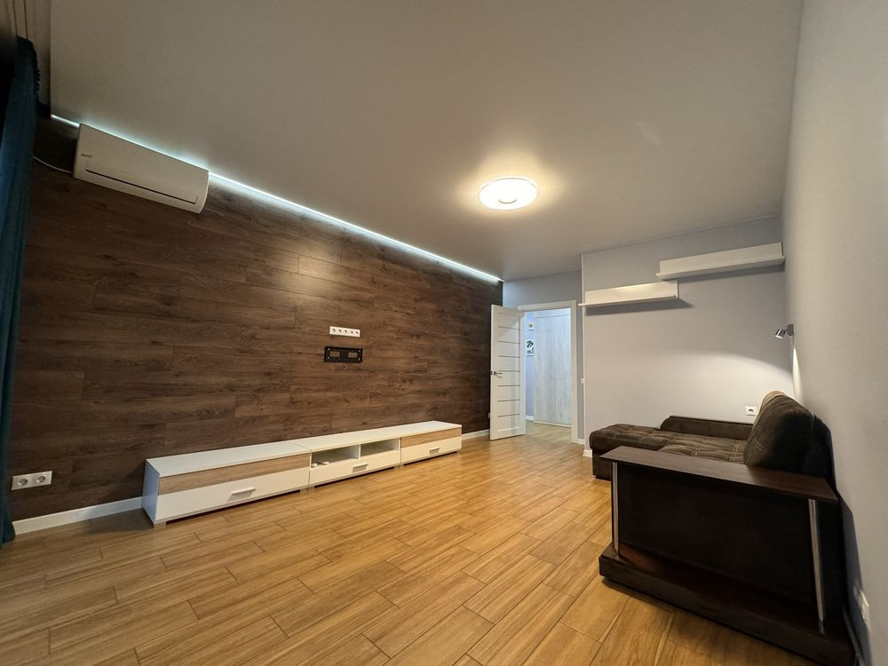 2 кім.кв у ЖК Сімейний Люкс на Митниці Черкассы - изображение 1