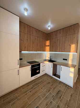 Стильная квартира в новострое с паркингом. Развитый районвозле Центра Одеса