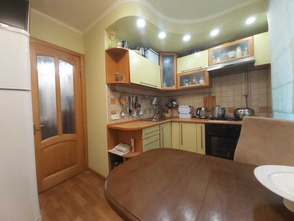 Продам затишну, простору 3к. квартиру 68м2, пр. О Поля (Кірова) Днепр - изображение 1