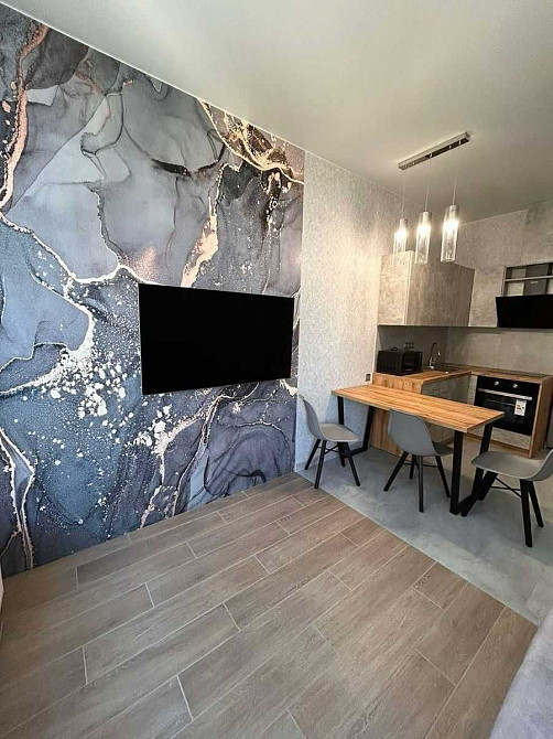 Простора 1-кімнатна квартира в ЖК «Повітрофлотський квартал» Киев - изображение 1