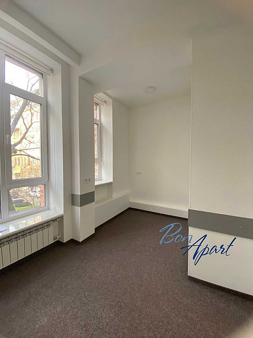 Офіс в центрі міста Пирогова м.Театральна Університет 5 хв Киев - изображение 7