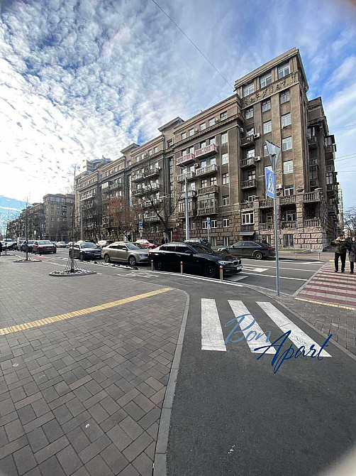 Офіс в центрі міста Пирогова м.Театральна Університет 5 хв Киев - изображение 2