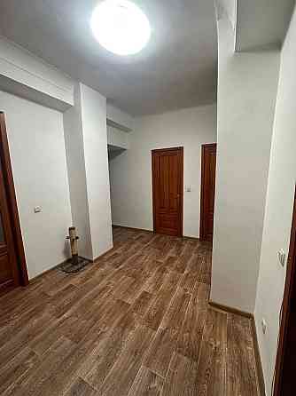 Продам 3-х кімнатну квартиру в центрі міста Дмитра Яворницького 46 Днепр